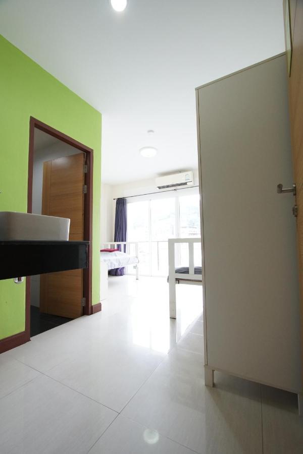 Bedbox Guesthouse And Hostel Patong Экстерьер фото