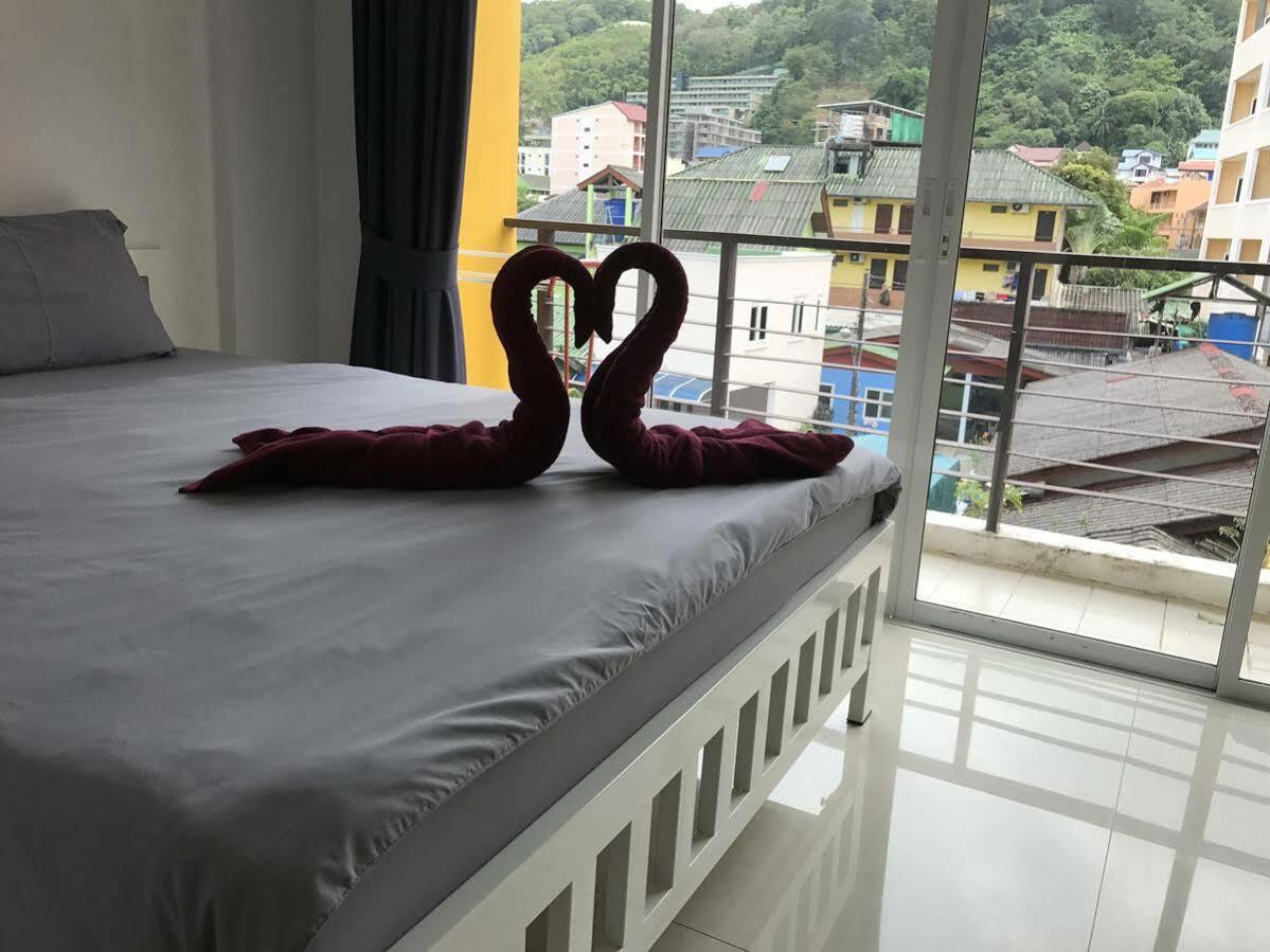 Bedbox Guesthouse And Hostel Patong Экстерьер фото